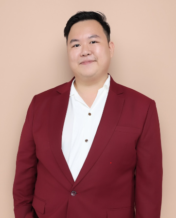 คุณกันตพัฒน์ ฐิติธนภูรีนนท์ (โฮป) - Chief Marketing Officer (CMO) ของ Kawin Brothers